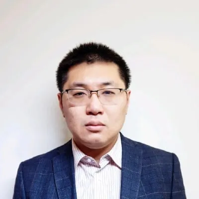 Portrait of Dr. Zheng Li